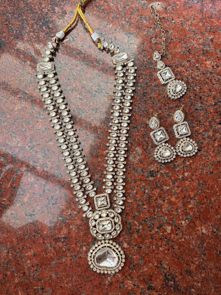 DIVA Victorian Style Kundan Layered Necklace Set