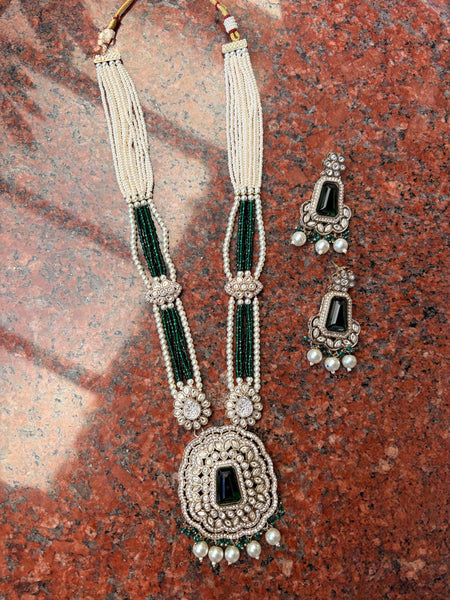 SAREEQUEEN Green Pearl Beaded Pendant Necklace Set