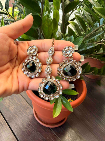 ANYA Black Stone Necklace Set