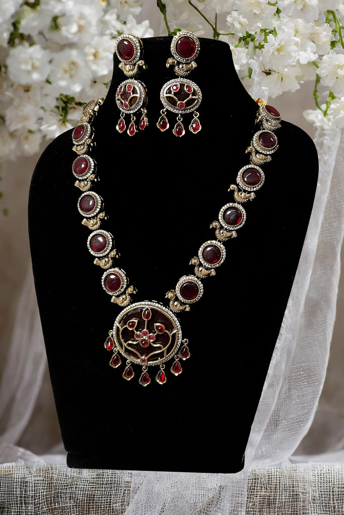 SAFARI Coloured Gem-Stone Metallic Necklace Set - Red