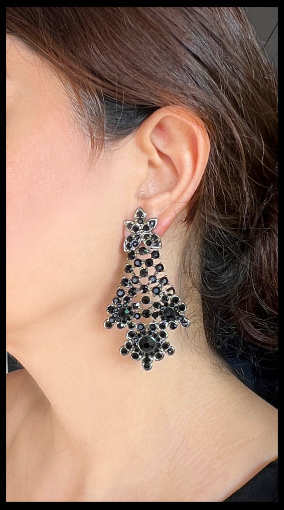 NOOR Black Stone Earring