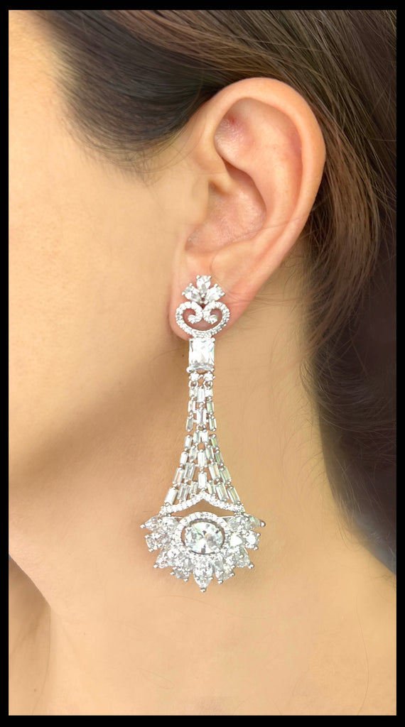 AMARA Silver AD Earring