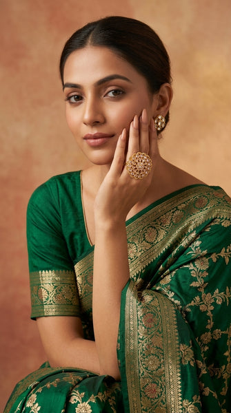 MEERA Traditional Gold Kundan Ring