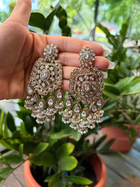 MEERA Kundan Dangler Earrings