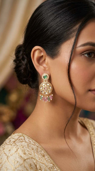 MEERA Kundan Small Chandbali Earrings X Pearl