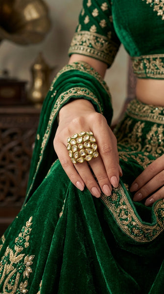 MEERA Wedding Fine Kundan Ring