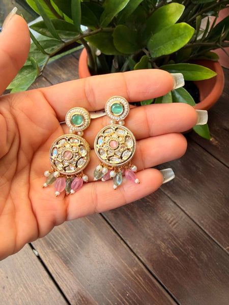 MEERA Kundan Small Chandbali Earrings X Pearl
