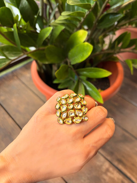 MEERA Wedding Fine Kundan Ring
