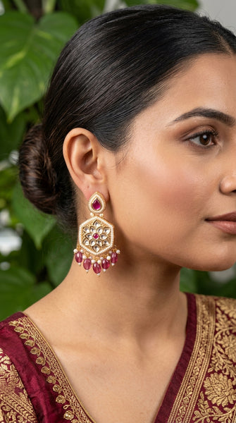 MEERA Kundan Small Chandbali Earrings - Pink