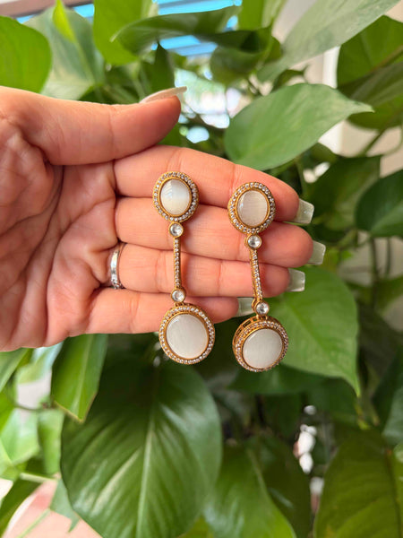MEERA Drop Earrings x Green / Red / Cream