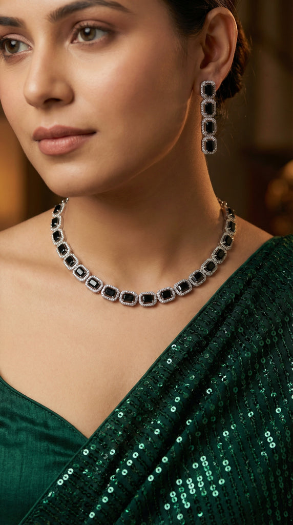 Black AD Necklace Set