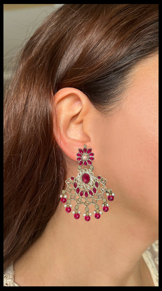 MIRA Antique Coloured Stone Chandbali Earring  - Black & Red