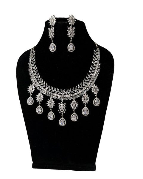 BLING Ad Silver Necklace set