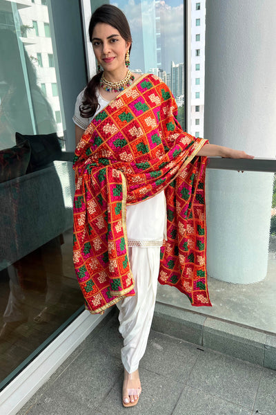 Traditional Phulkari Dupatta