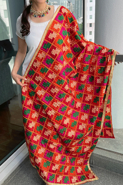 Traditional Phulkari Dupatta