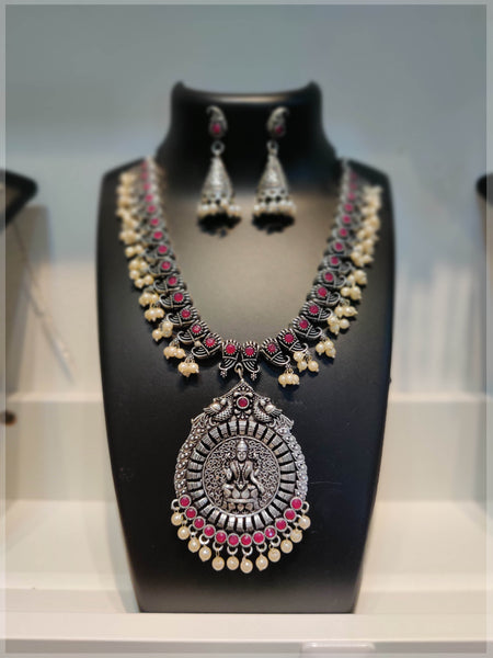 silver_oxidised_necklace