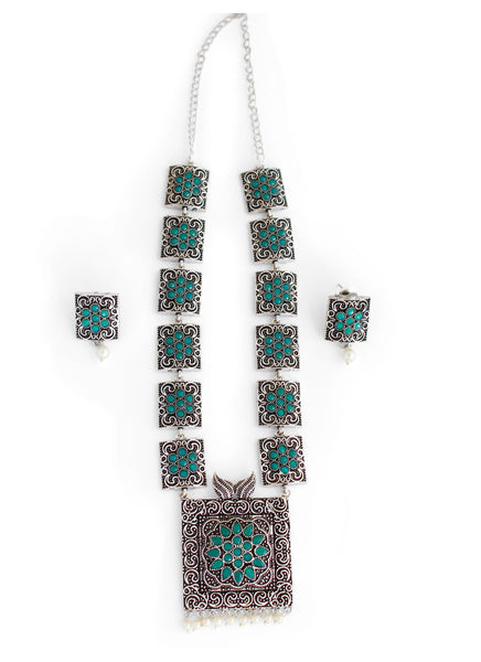 GLOW Ethnic Silver Necklace x 3 Shades