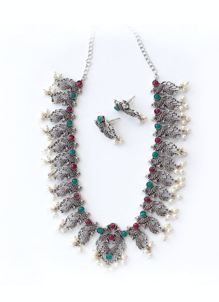 GLOW Ethnic Silver Necklace x 4 Shades